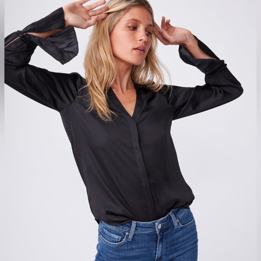 Paige Abriana black silky flare sleeve button up size medium - Picture 2 of 11